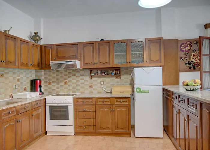 Chalkidiki Beachfront Haven - Perfect Location