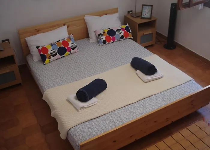 Chalkidiki Beachfront Haven - Perfect Location Apartment *