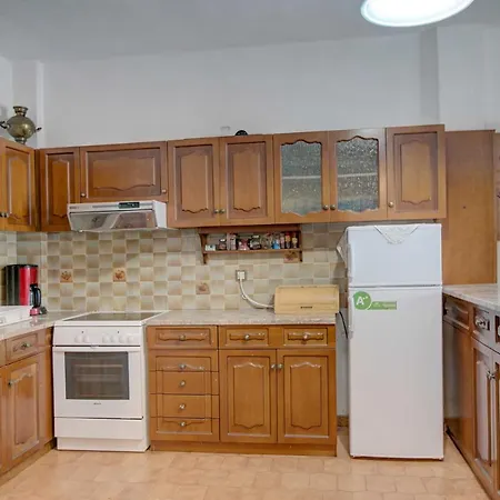 Chalkidiki Beachfront Haven - Perfect Location