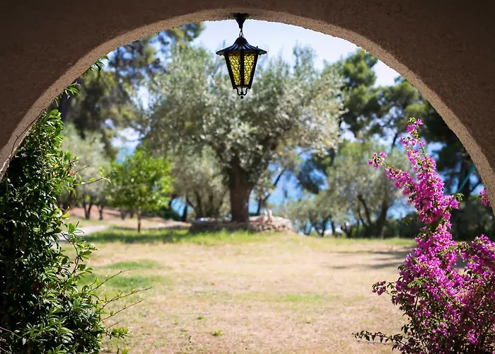 Chalkidiki Beachfront Haven - Perfect Location * Nikiti (Sithonia)