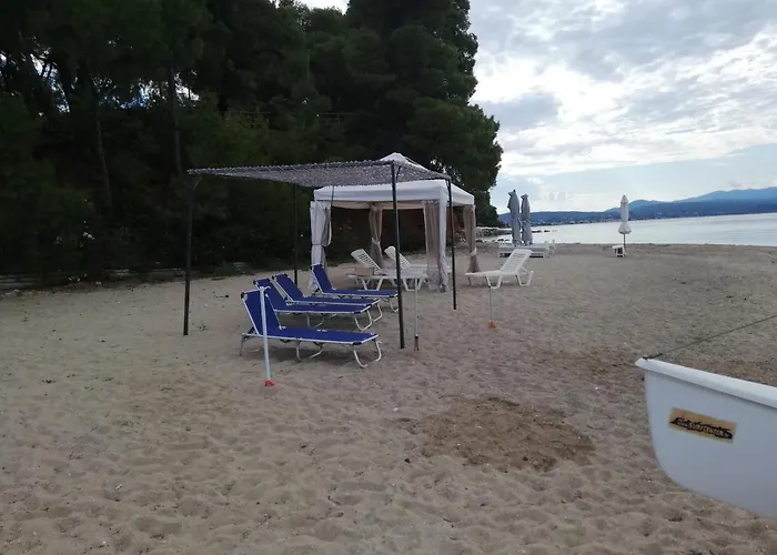 Chalkidiki Beachfront Haven - Perfect Location